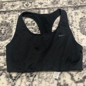 Nike dry fit sports bra black size S
